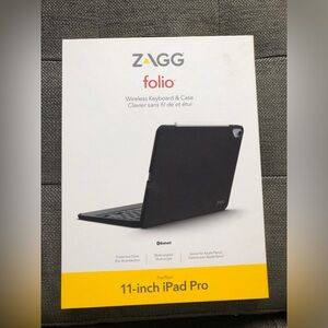 BNIB ZAGG Folio Wireless Keyboard & Case for iPad Pro - Black